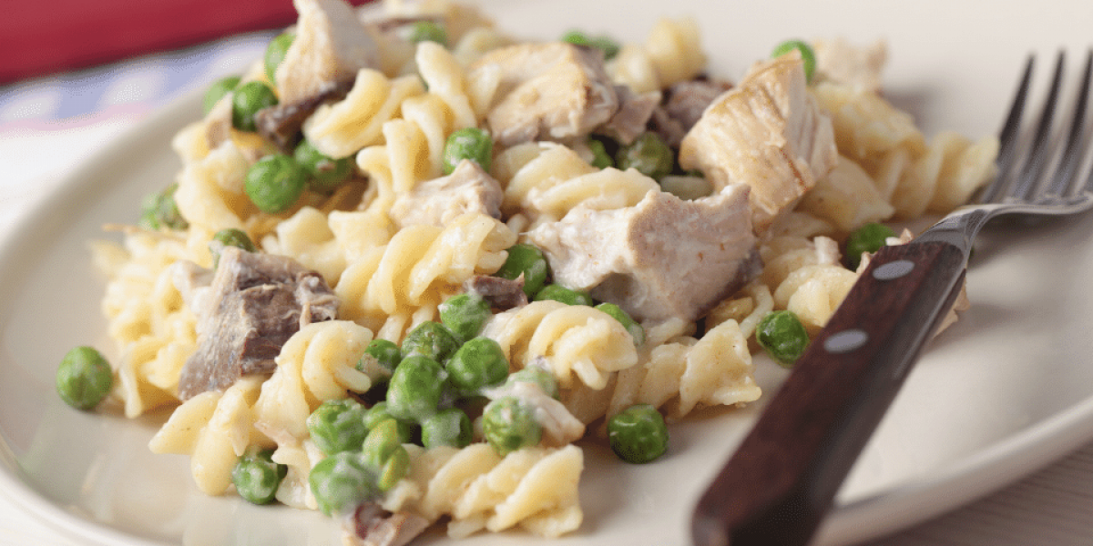 pasta with green peas and tuna