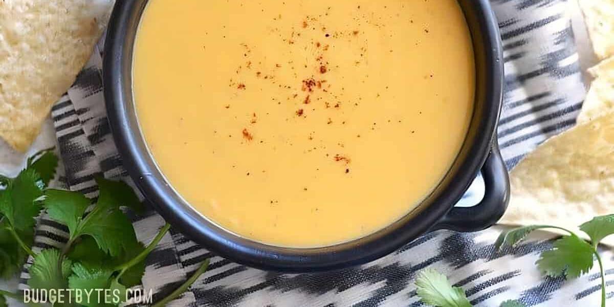 5 minute queso dip