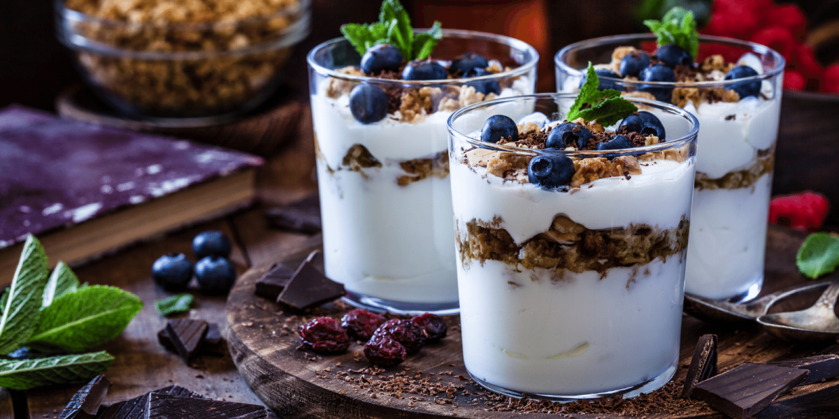 Chocolate Berry Breakfast Parfait