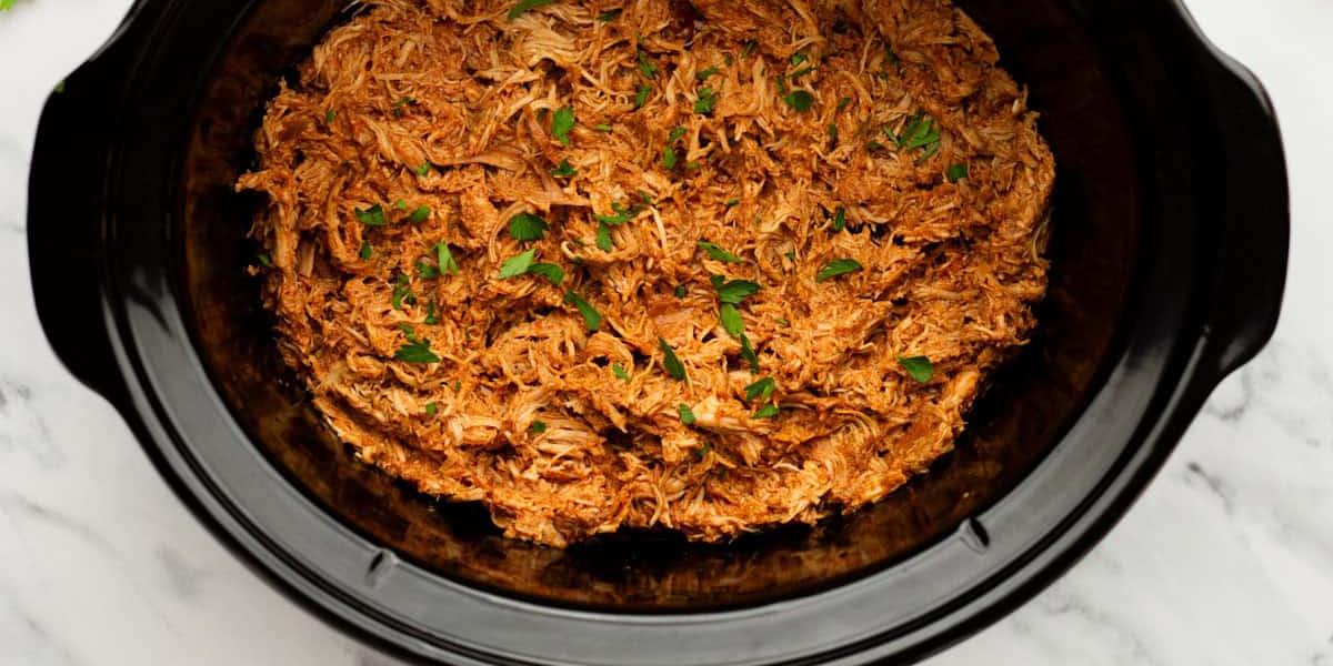 pulled chicken slow cooker