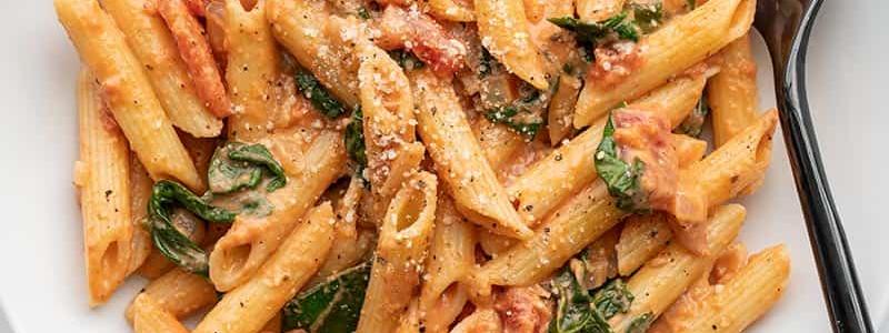 pasta onion garlic olive oil tomatoes