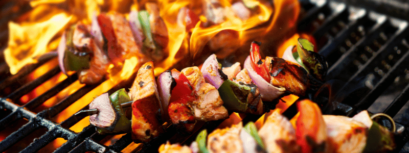 grilled chicken and vegetable skewer