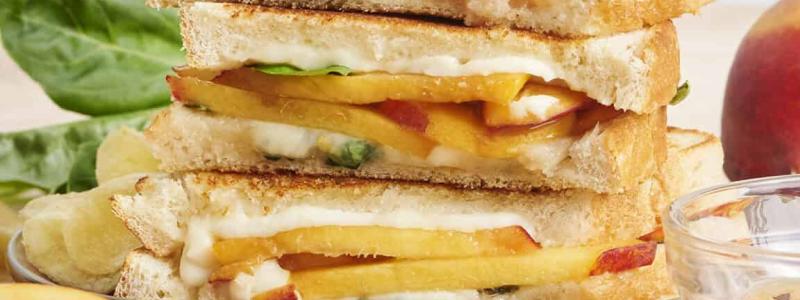 bread mozzarella basil honey peach