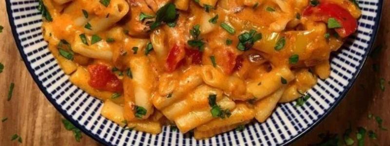 Chicken Fajita Mac and Cheese