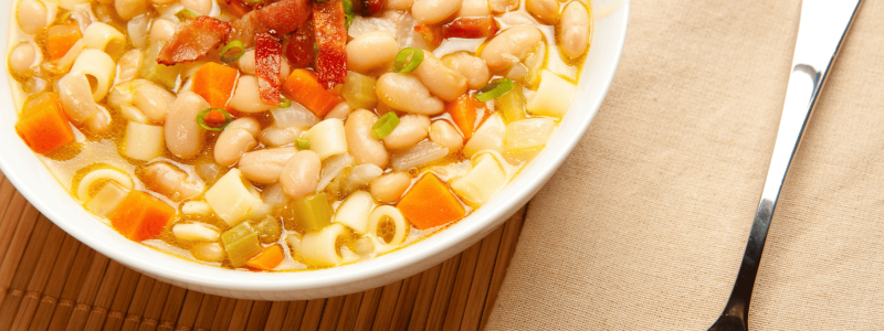 White bean soup with pasta