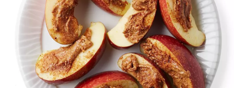 Apples with Cinnamon Almond Butter