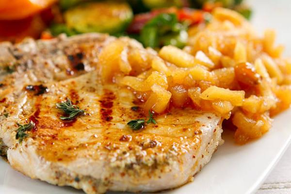 Pork with applesauce