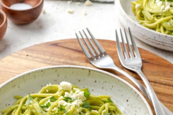 spaghetti peppers sour cream 