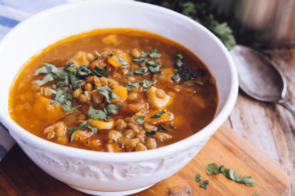 lentil and vegetable soup with pasta 