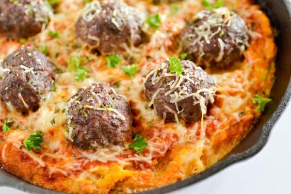 Spaghetti Squash meatball casserole