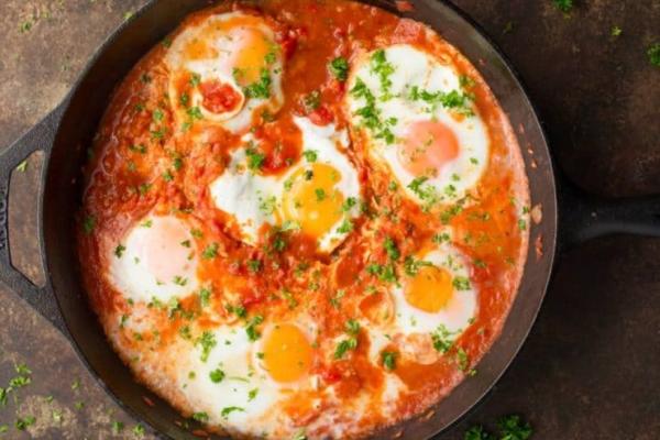 eggs, tomatoes, feta, parsley