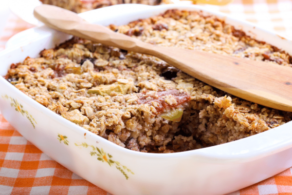 baked oatmeal with raisins