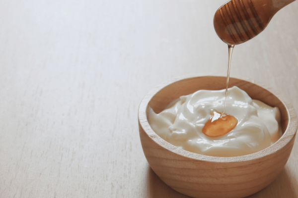 yogurt with honey