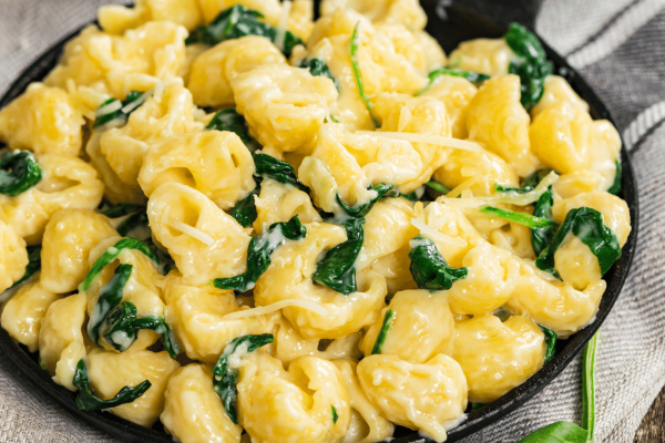 spinach mac n cheese