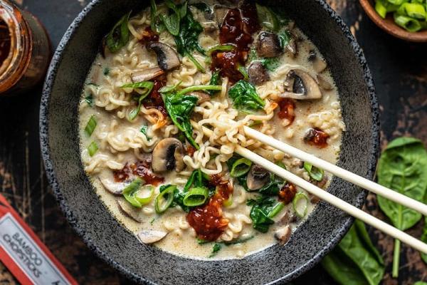 Vegan creamy mushroom ramen