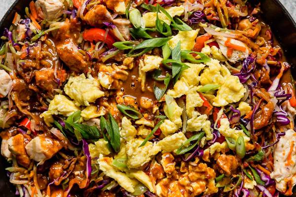 Thai street style chicken skillet